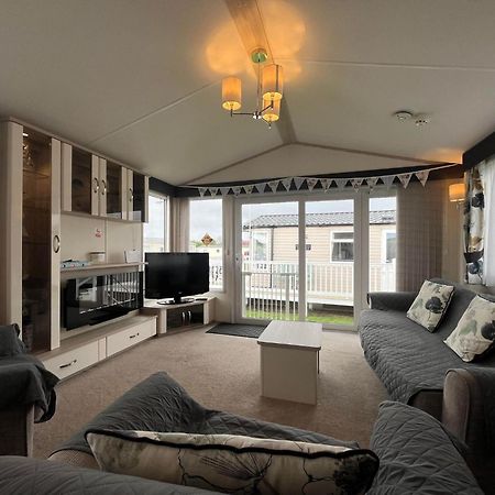 Heron 41, Scratby - California Cliffs, Parkdean, Sleeps 6, Pet Friendly, Bed Linen And Towels Included - Close To The Beach エクステリア 写真